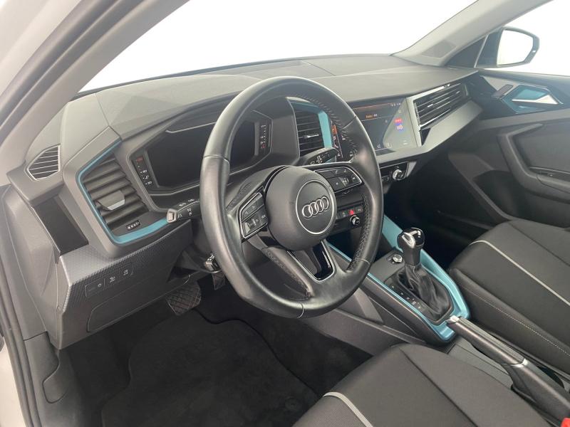 Audi A1 citycarver 30 TFSI intense