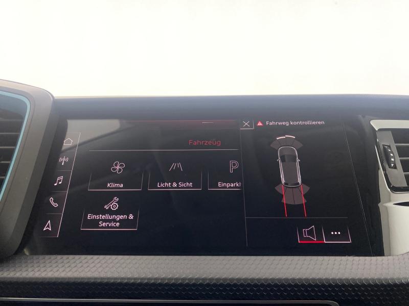 Audi A1 citycarver 30 TFSI intense