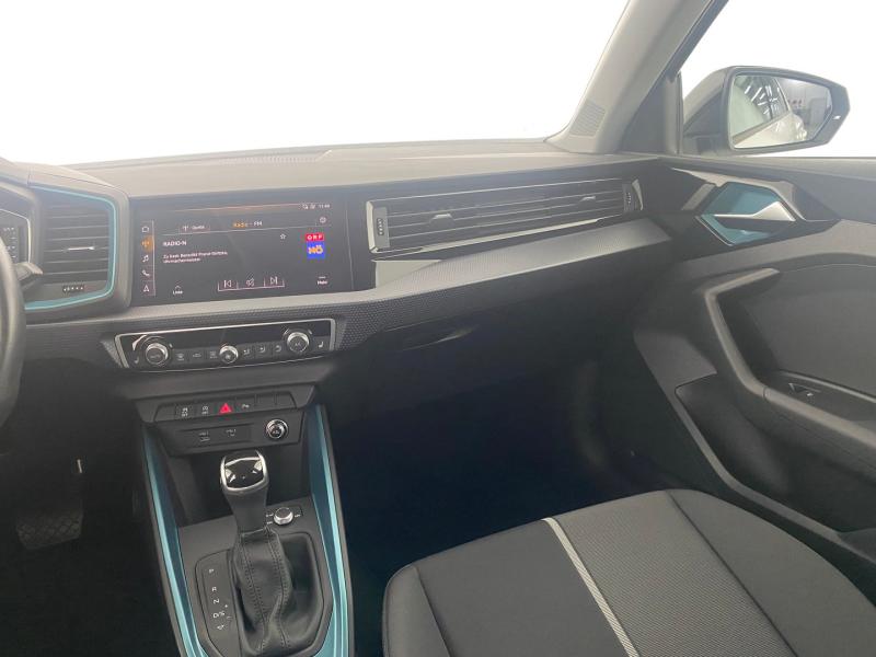 Audi A1 citycarver 30 TFSI intense