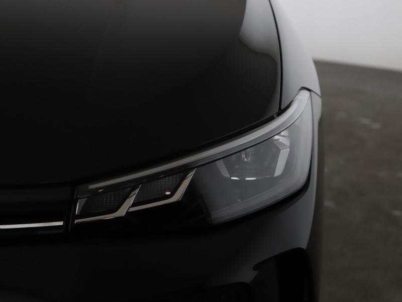 VW Passat Variant Business TDI DSG