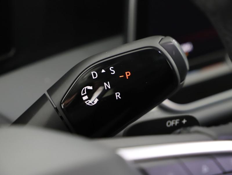 VW Passat Variant Business TDI DSG