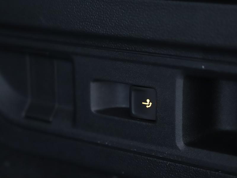 VW Passat Variant Business TDI DSG