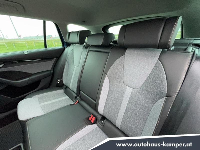 Škoda Octavia Combi Selection TDI DSG