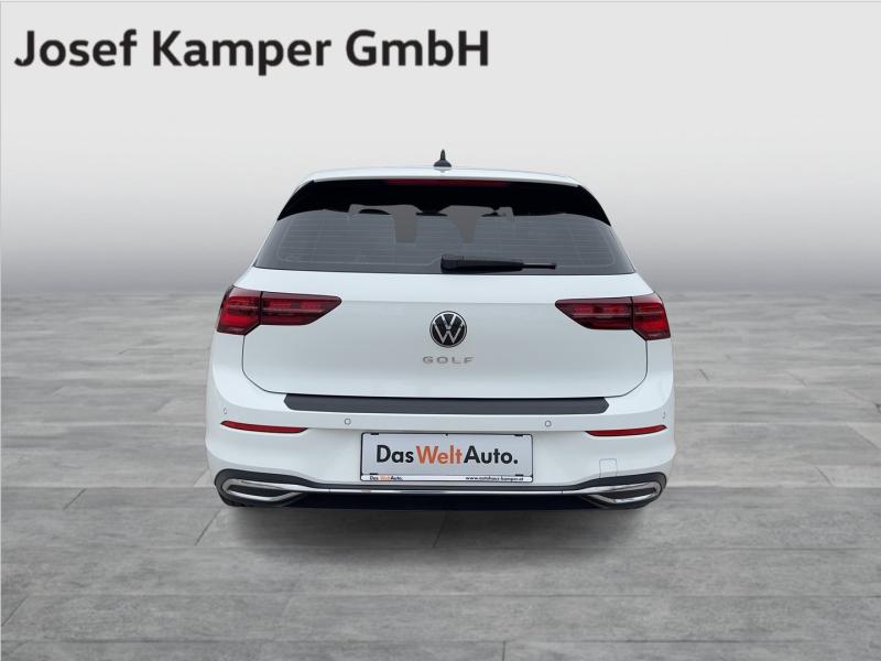 VW Golf Life TSI