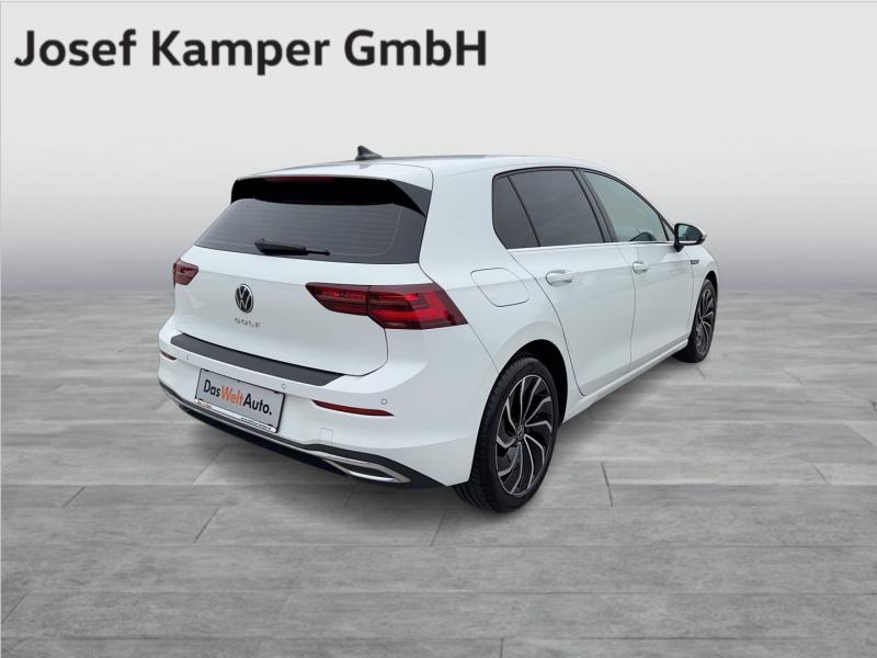 VW Golf Life TSI