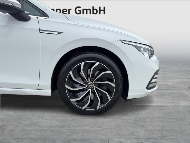 VW Golf Life TSI