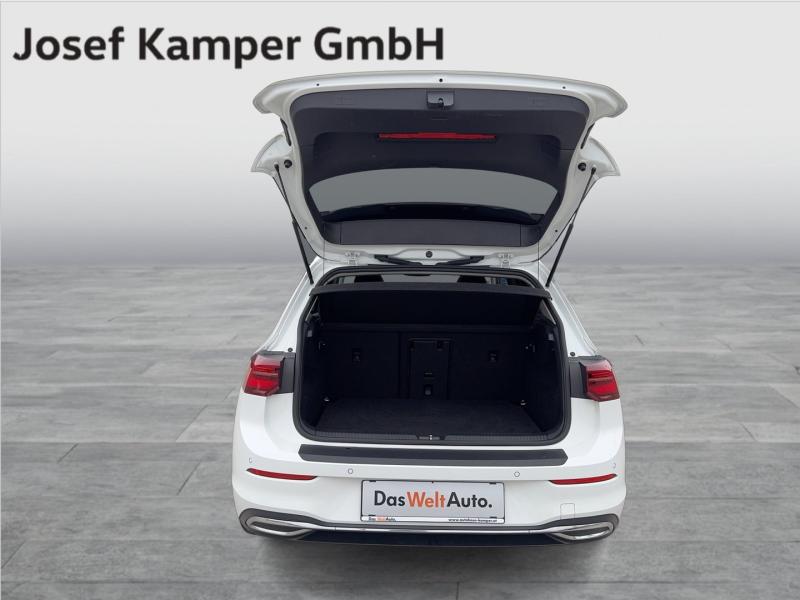 VW Golf Life TSI