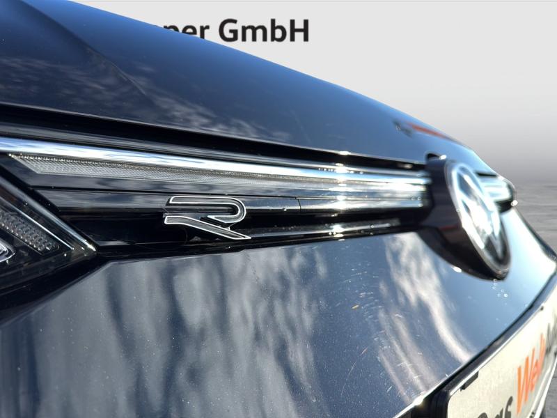 VW Golf Variant R-Line TDI DSG