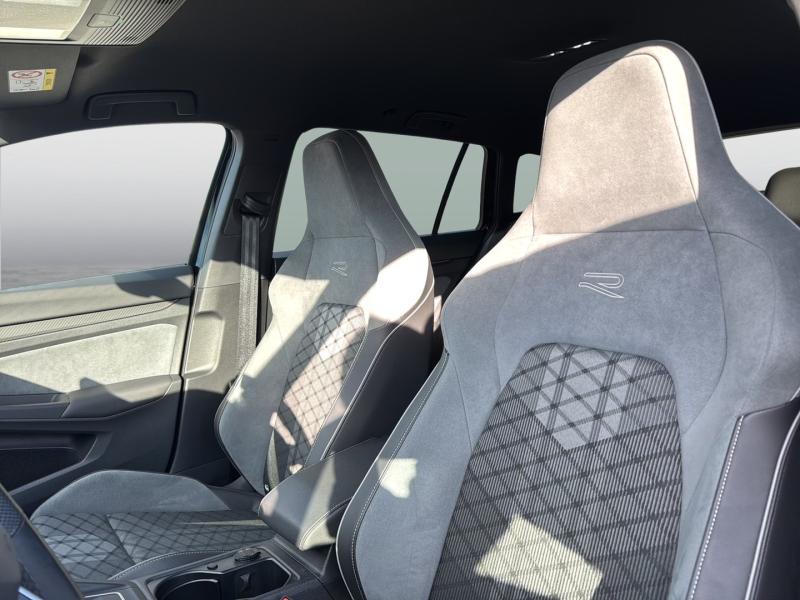 VW Golf Variant R-Line TDI DSG