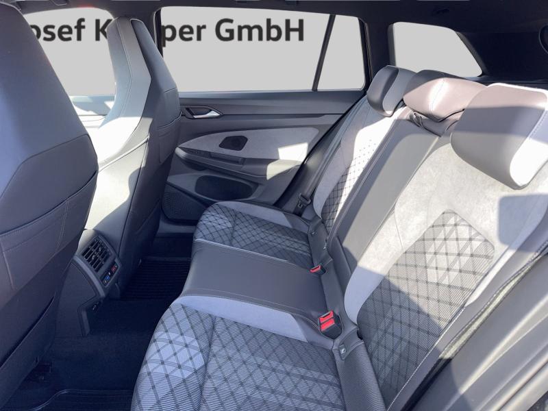 VW Golf Variant R-Line TDI DSG