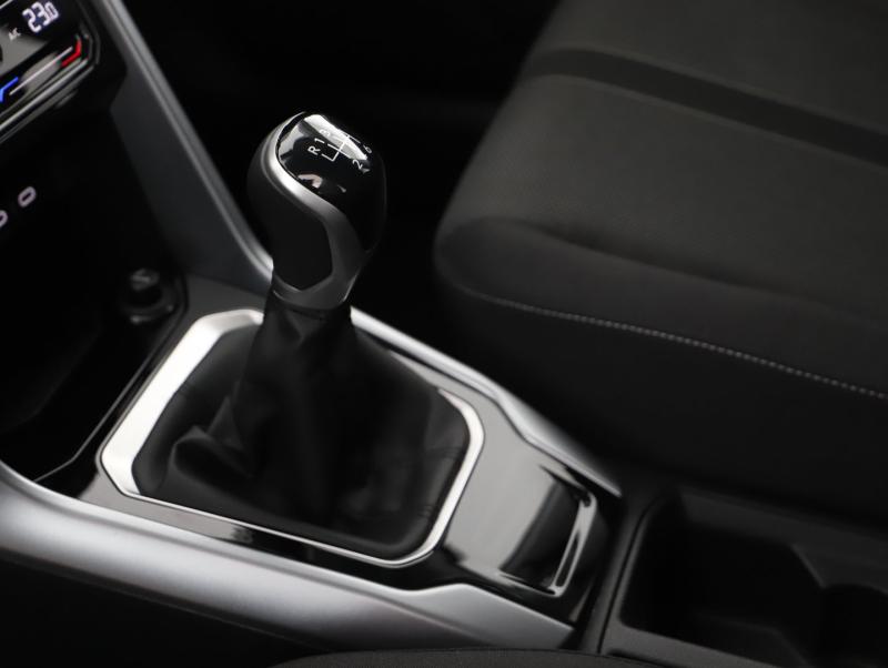 VW T-Roc Life TSI