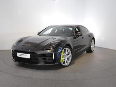 Porsche Panamera 4 E-Hybrid
