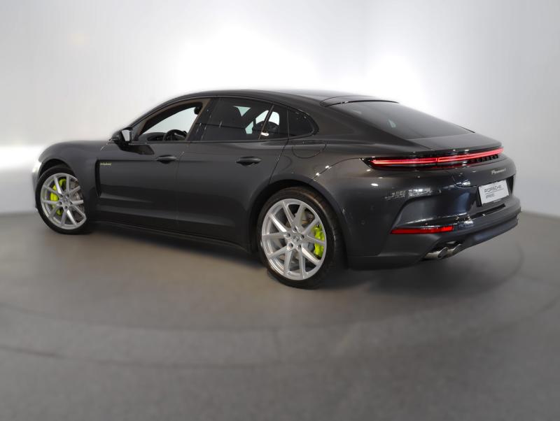 Porsche Panamera 4 E-Hybrid