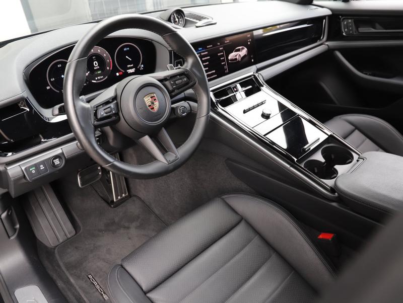 Porsche Panamera 4 E-Hybrid