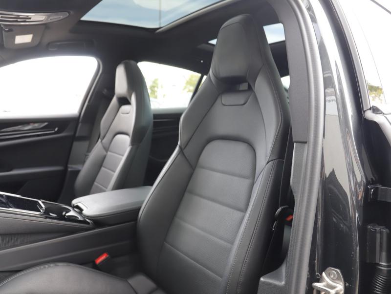 Porsche Panamera 4 E-Hybrid