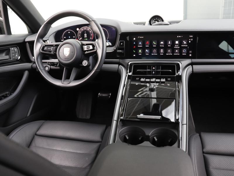 Porsche Panamera 4 E-Hybrid