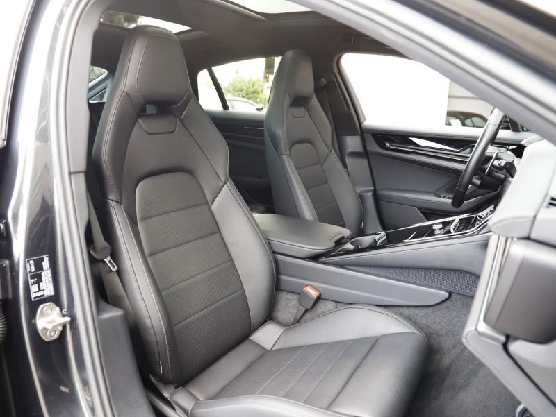 Porsche Panamera 4 E-Hybrid