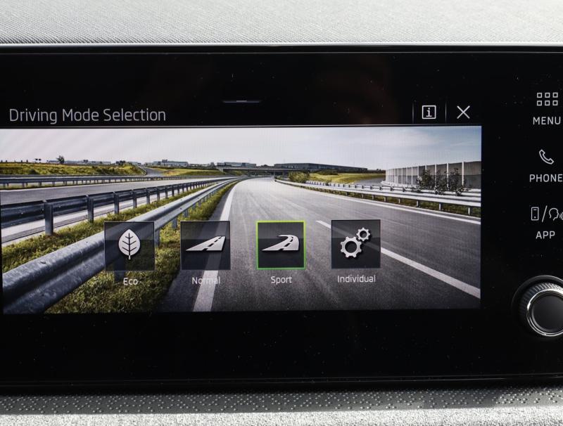 Škoda Scala Selection TSI DSG