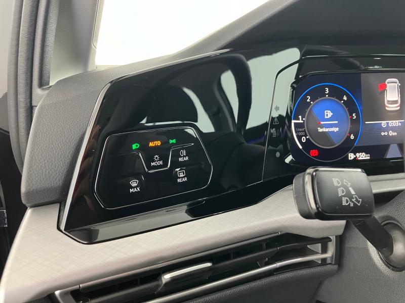 VW Golf Variant Life TDI