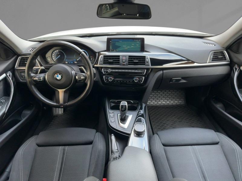 BMW 320d Touring Sport Line Aut.