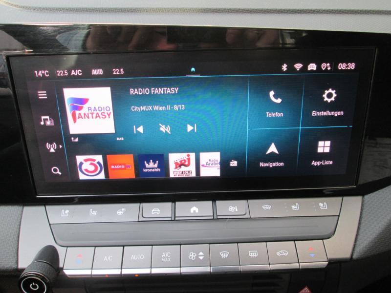 Opel ASTRA ULT 1.6 PHE AT8 180PS