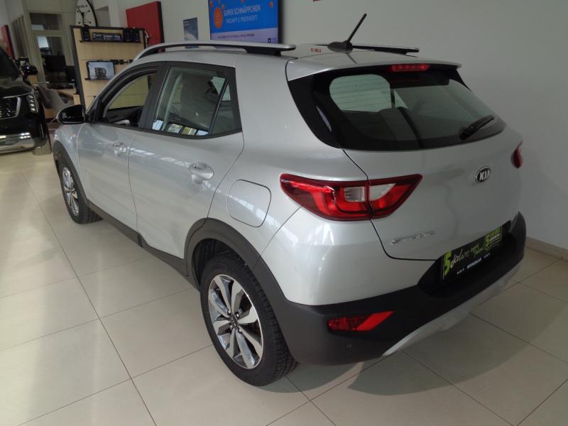 KIA Stonic 125 MPI ISG Silber