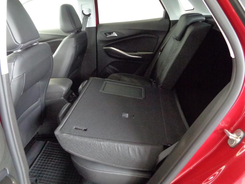 Opel GRANDLAND ULT 1.5 S/S AT8 130P