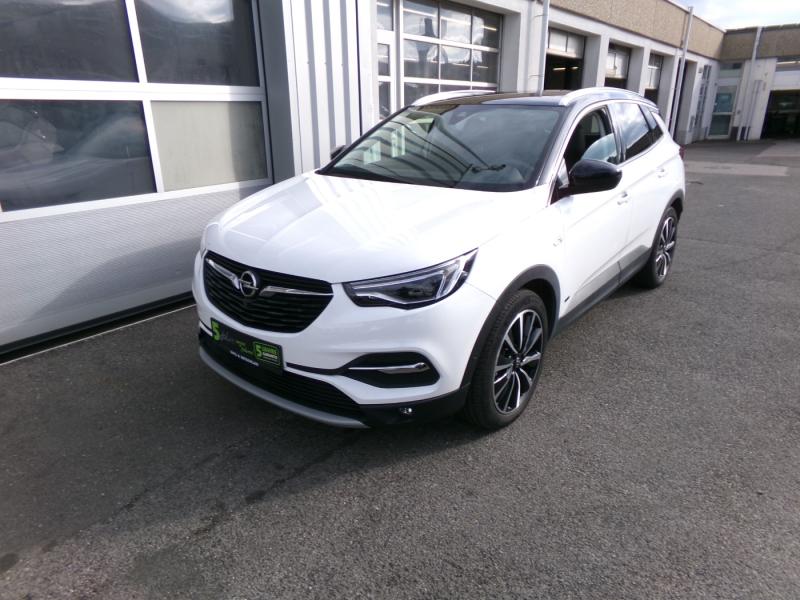 Opel GRANDLAND X ULT 1.6 PHE AT 300PS
