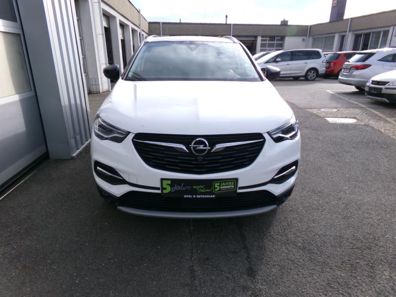 Opel GRANDLAND X ULT 1.6 PHE AT 300PS