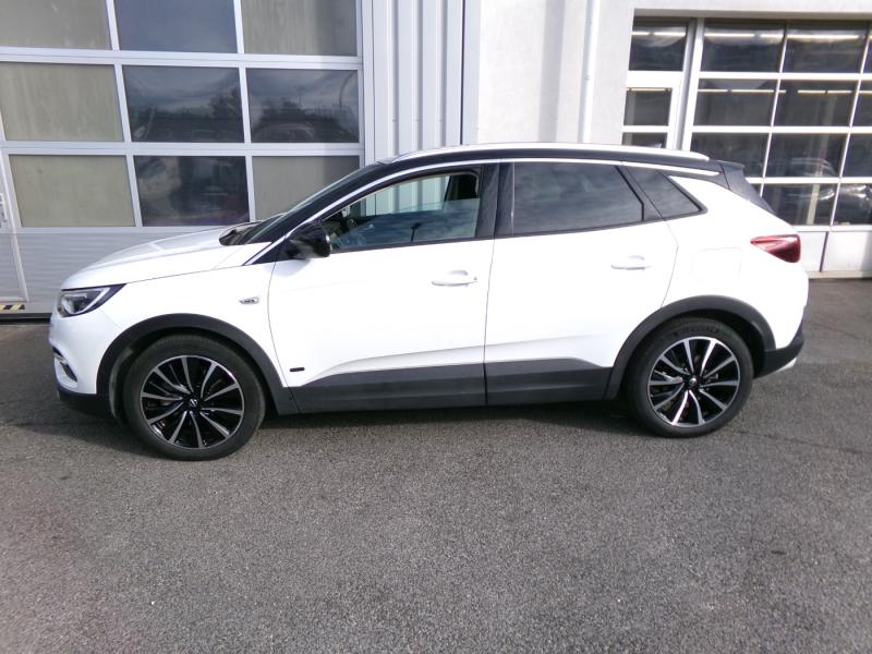 Opel GRANDLAND X ULT 1.6 PHE AT 300PS