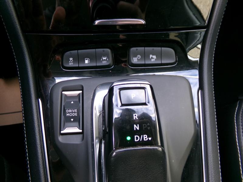 Opel GRANDLAND X ULT 1.6 PHE AT 300PS