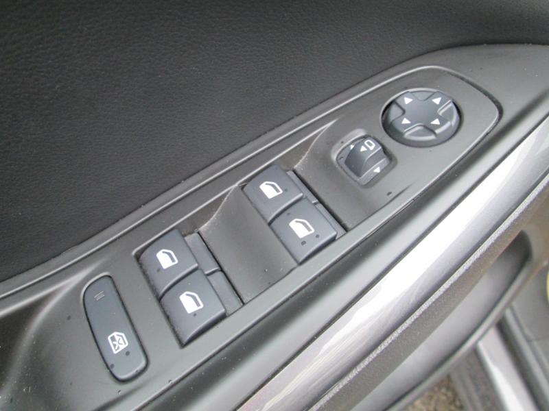 Opel GRANDLAND X BELE 1.2 S/S 130PS