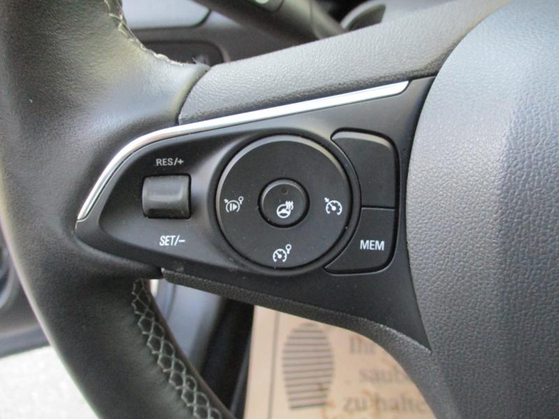 Opel GRANDLAND X BELE 1.2 S/S 130PS