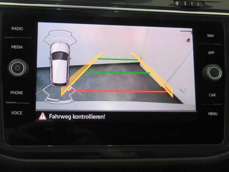 VW Tiguan Allspace R-Line TDI 4MOTION DSG