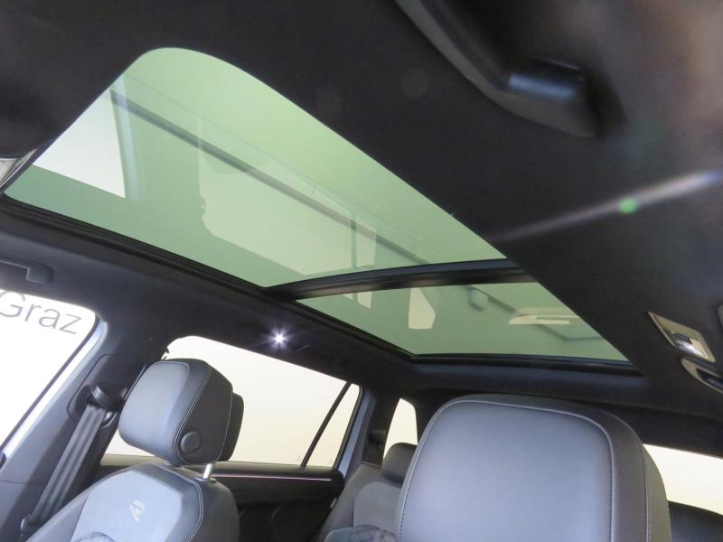 VW Tiguan Allspace R-Line TDI 4MOTION DSG