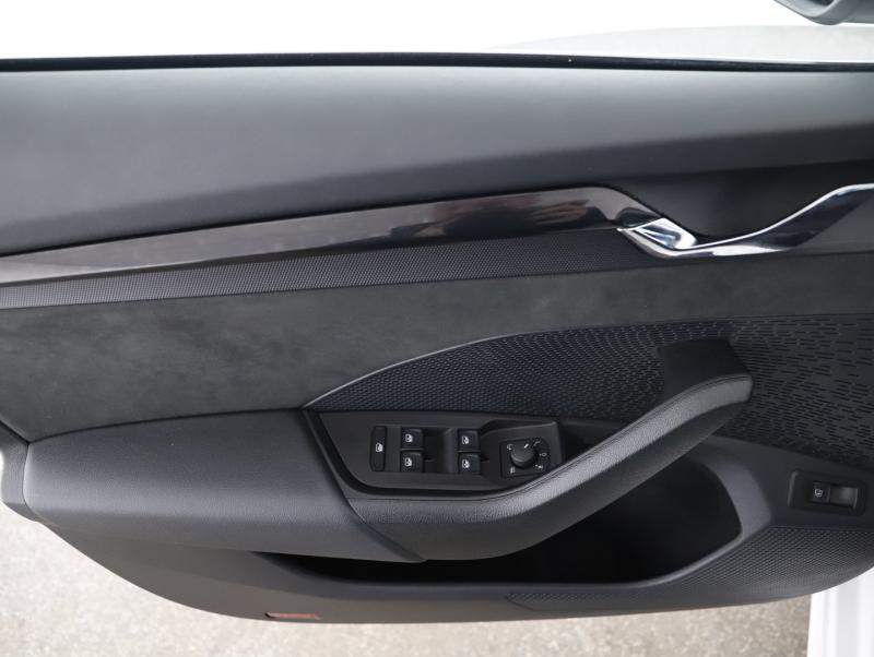 Škoda OCTAVIA RS iV 245 DSG