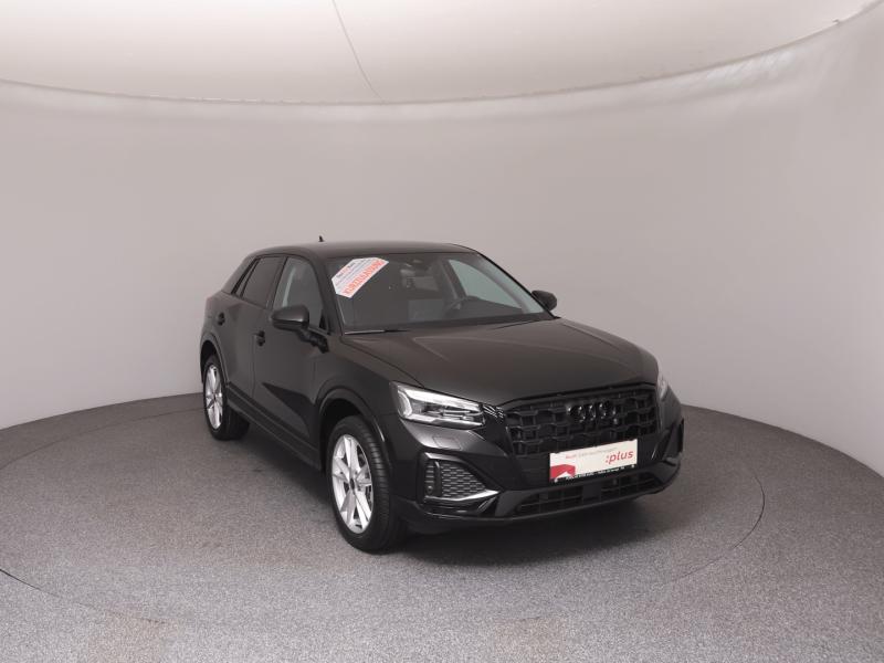 Audi Q2 30 TFSI admired