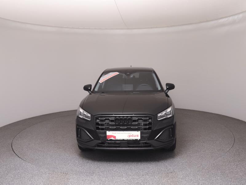 Audi Q2 30 TFSI admired
