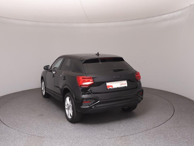 Audi Q2 30 TFSI admired