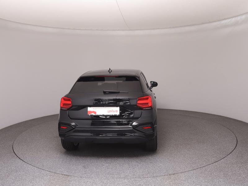 Audi Q2 30 TFSI admired