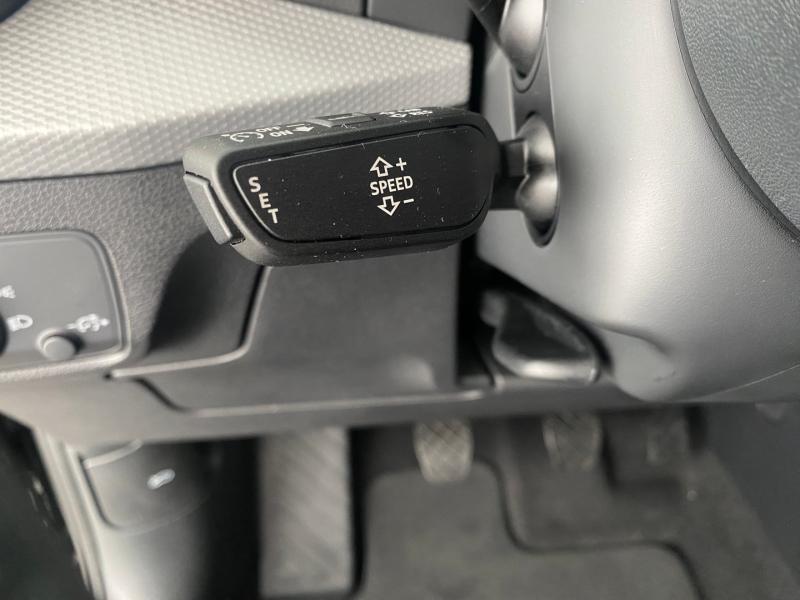 Audi Q2 30 TFSI admired