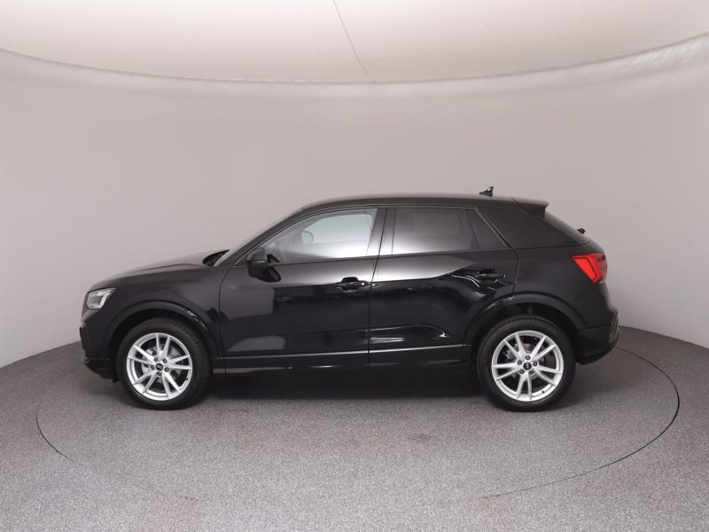 Audi Q2 30 TFSI admired