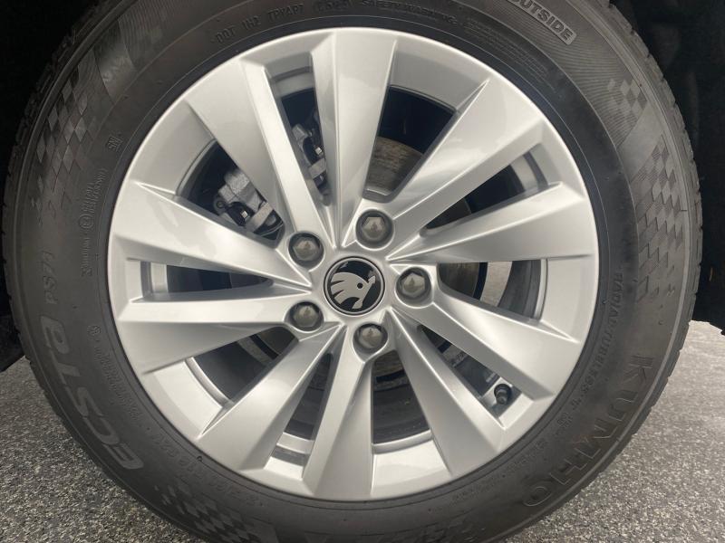 Škoda Octavia Combi Essence TSI