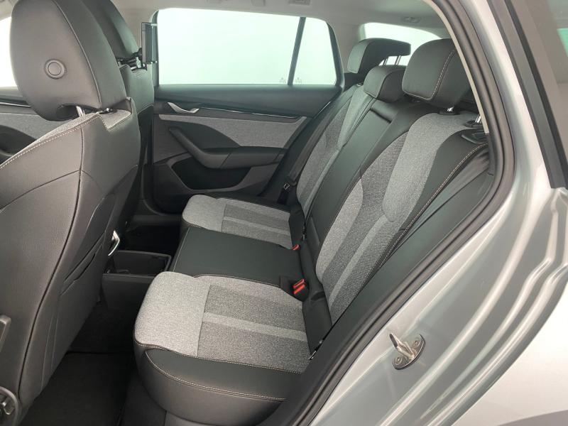 Škoda Octavia Combi Selection TSI