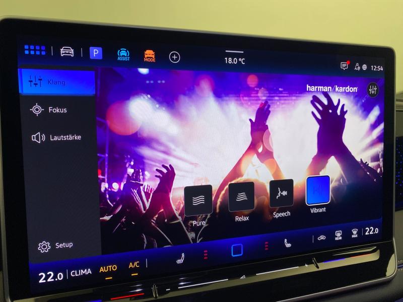 VW Tiguan R-Line TDI 4MOTION DSG