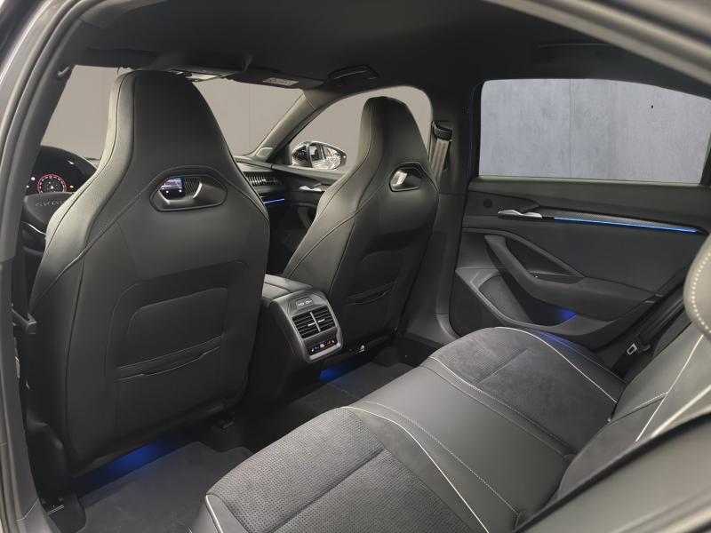 Škoda Superb Sportline TDI DSG