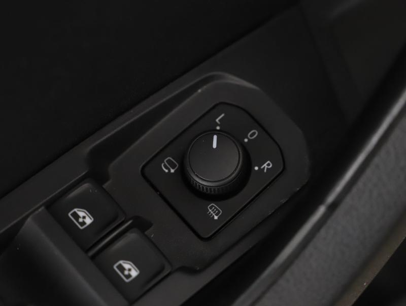 Škoda KAROQ 4x4 SPORTLINE TDI DSG