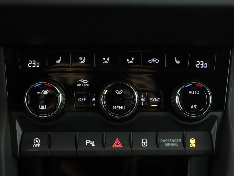 Škoda KAROQ 4x4 SPORTLINE TDI DSG