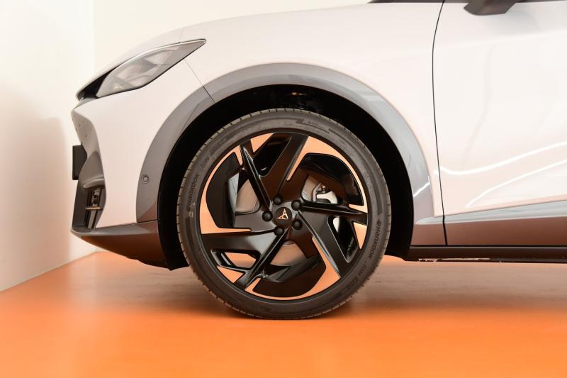 CUPRA Tavascan VZ Adrenaline 4Drive250kW/340PS