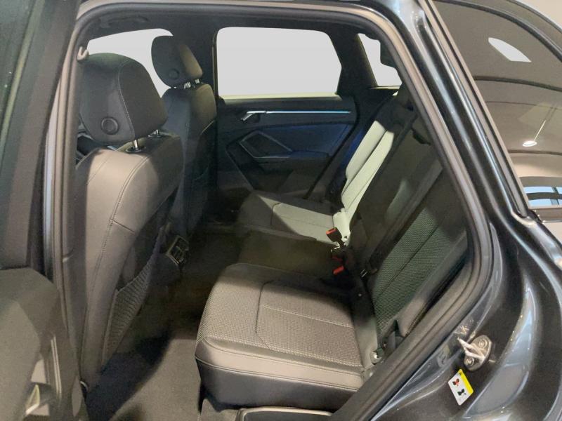 Audi Q3 35 TDI admired